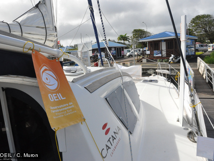 Sur un voilier amarré au port Moselle, l'OEIL a installé des quartiers éphémères le temps d'une journée de sensibilisation sur le lagon...